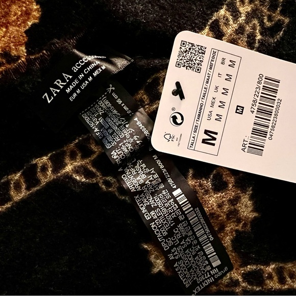 NWT Zara Women's Black/Brown/Yellow Chain Print Acrylic Rectangle Scarf - Picture 7 of 7